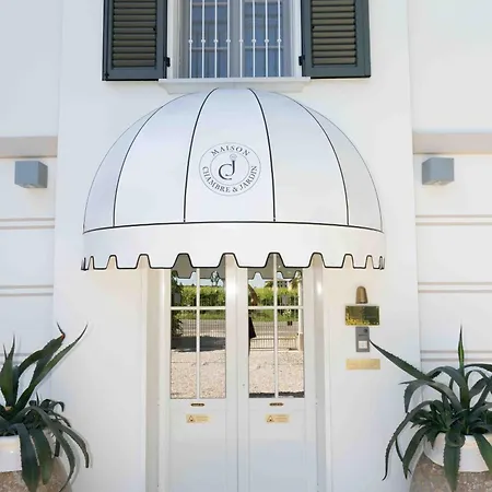 Resort Maison Et Jardin